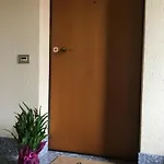 Dany's House Διαμέρισμα Lecco